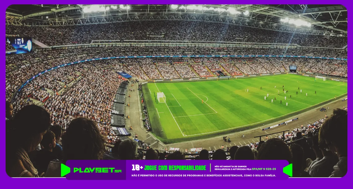 Imagem ilustrativa de um campo de futebol. Foto: Freepik
